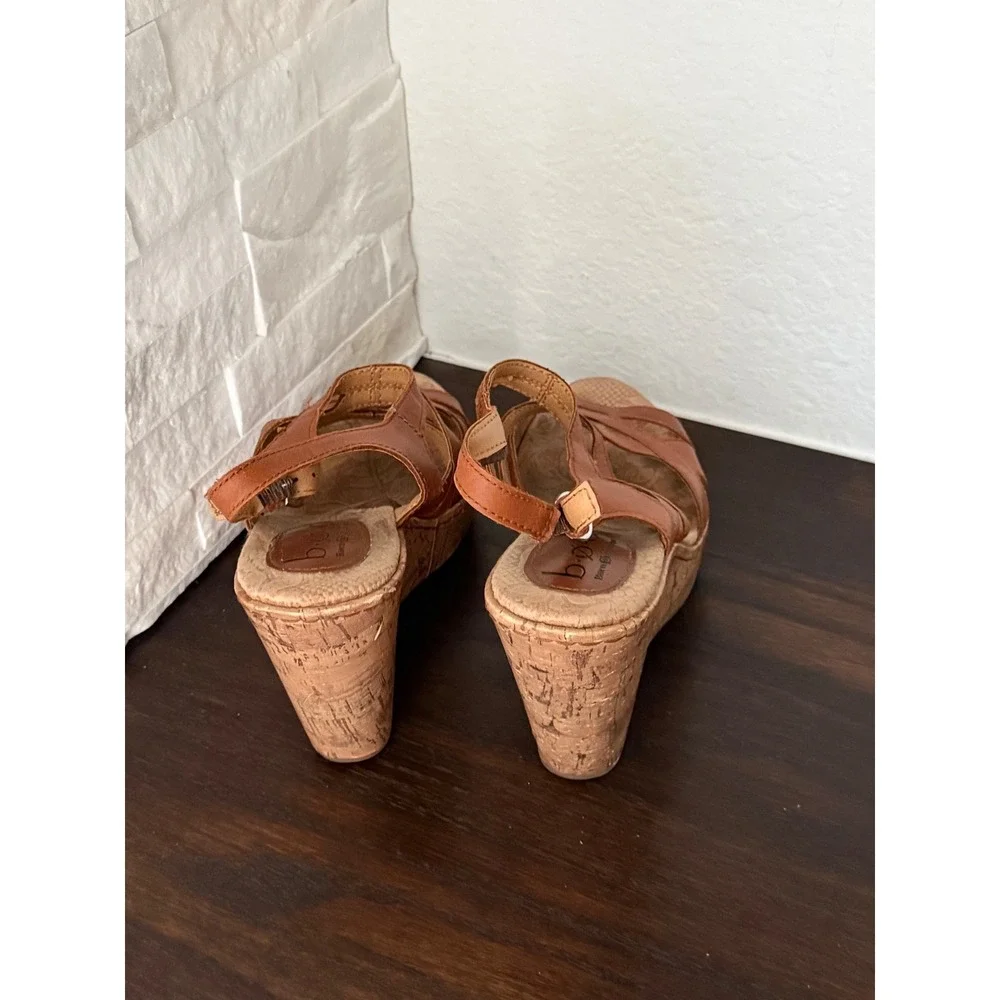 B.O.C. Born Concept Brown Strappy Cork Wedge Sandals Womens 8M